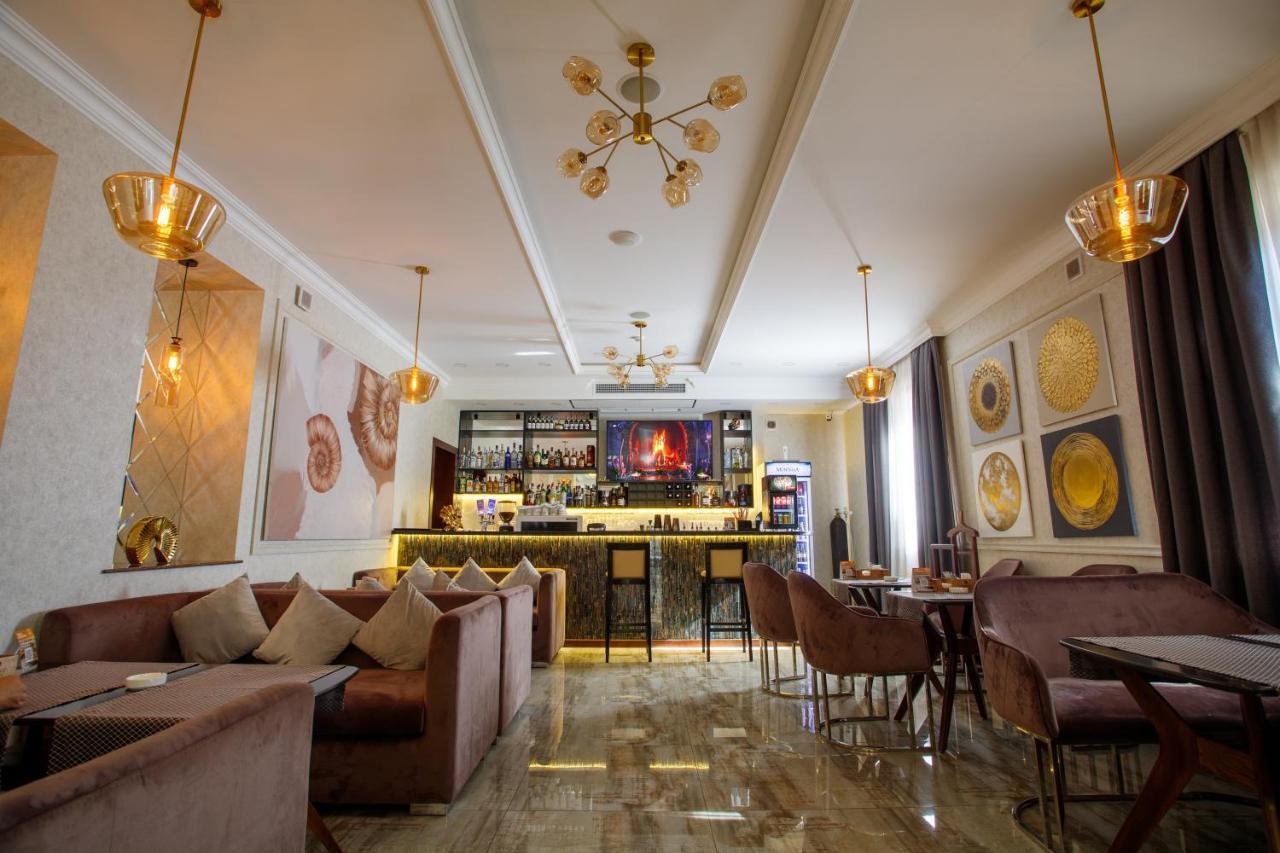 Navruz Hotel Tasken Kültér fotó