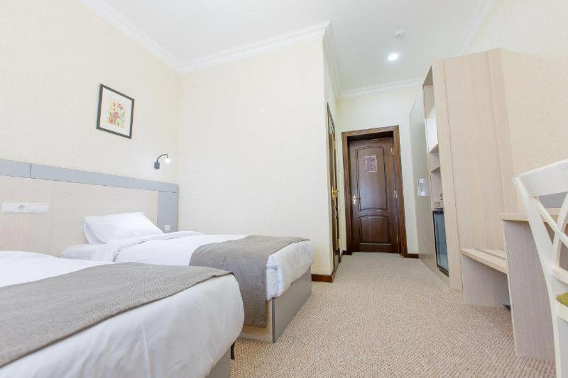 Navruz Hotel Tasken Szoba fotó