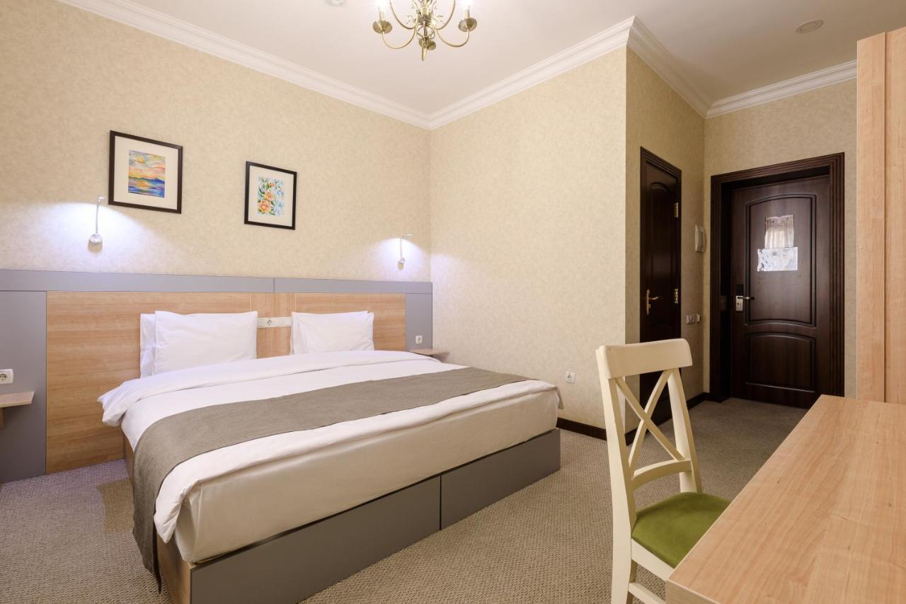Navruz Hotel Tasken Kültér fotó