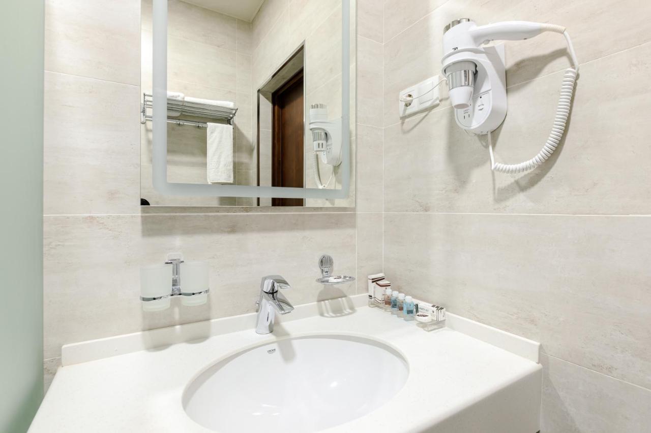 Navruz Hotel Tasken Kültér fotó