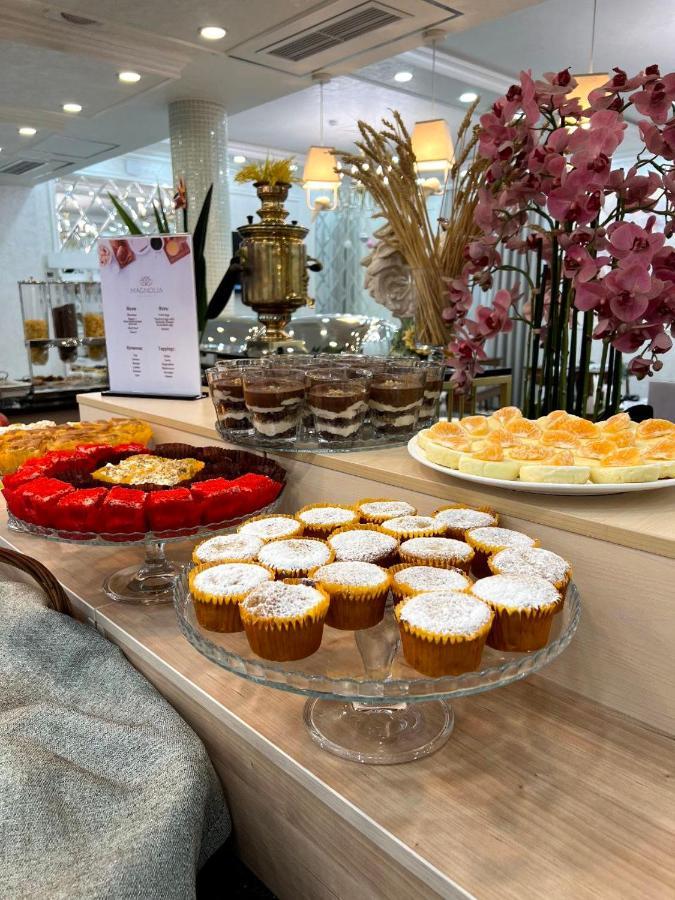 Navruz Hotel Tasken Kültér fotó