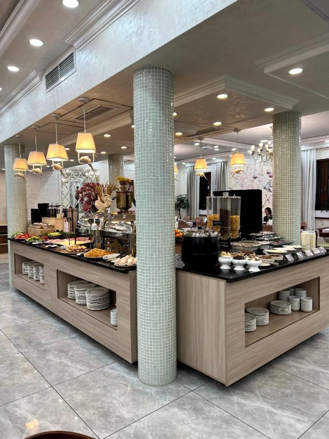 Navruz Hotel Tasken Kültér fotó