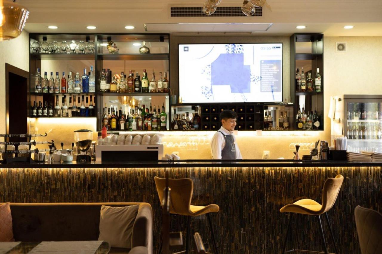 Navruz Hotel Tasken Kültér fotó